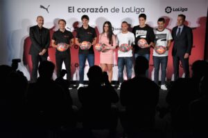 Puma y LaLiga presentan el balón de invierno